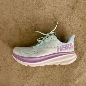 Hoka Clifton 9 Women